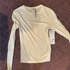 ALO Yoga Cream Long Sleeve Top
